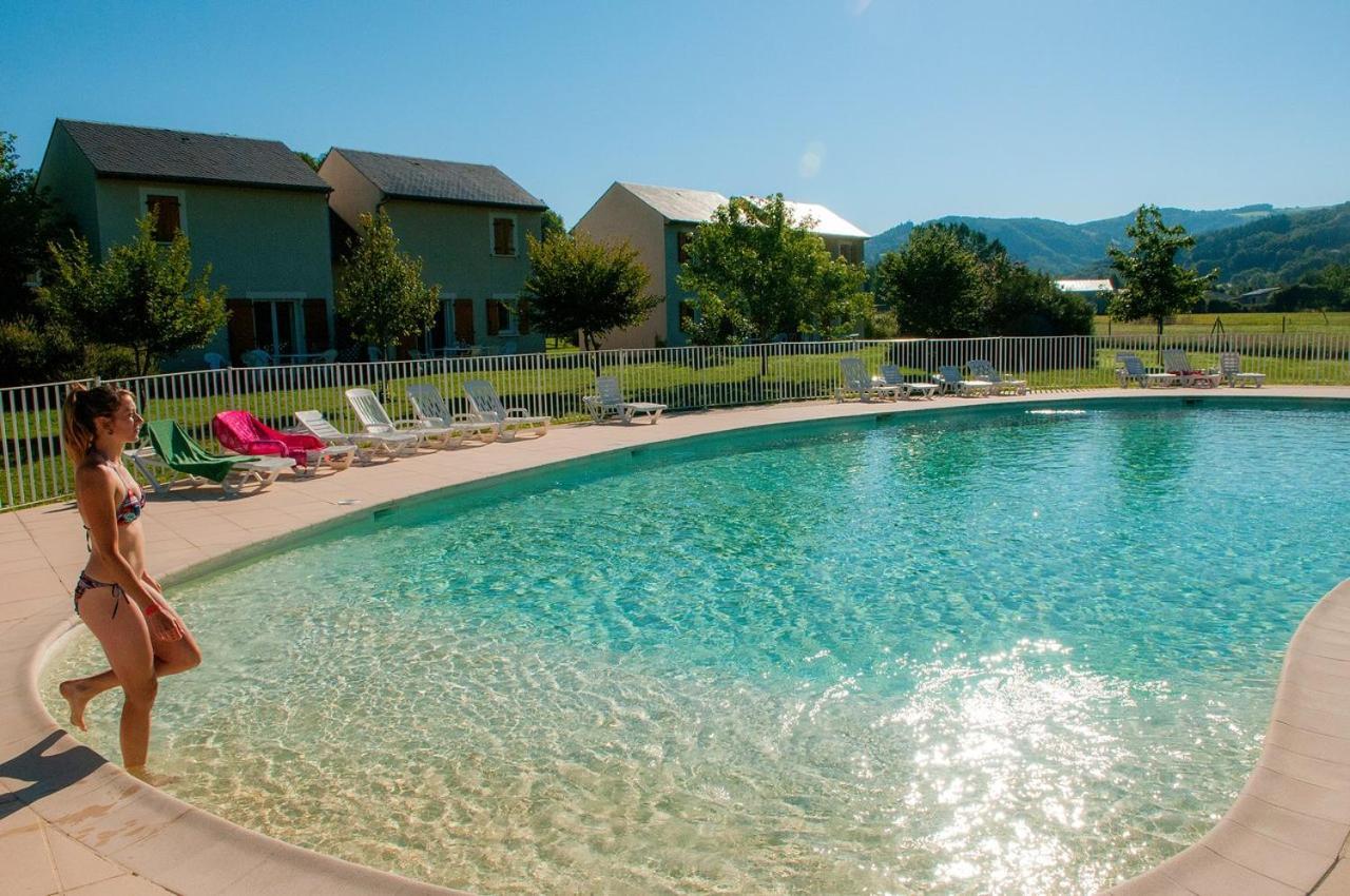 T3 La Savane Saint Geniez D'Olt 2 Piscines Chauffees Dans Une Charmante Residence De Vacances Exteriör bild